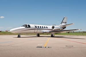 PHOTOS OF USED AIRCRAFT OUT ON COMPASS ROSE WITH BOTH EXTERIOR AND INTERIOR PHOTOS TAKEN FOR EAST AFRICAN AIR CHARTERS  BARRIE ROESLER550-1088  5Y-CCB  N158SG